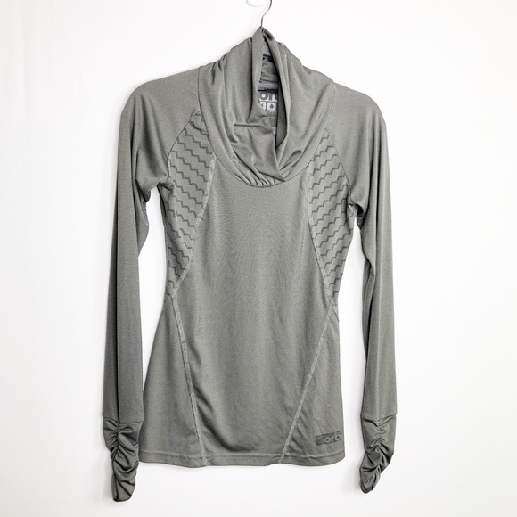 Orb Gray athletic long sleeve top - Picture 9 of 12
